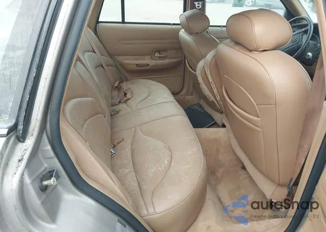 1995 Ford Crown Victoria Lx from USA, damaged, VIN 2FALP74W1SX141511